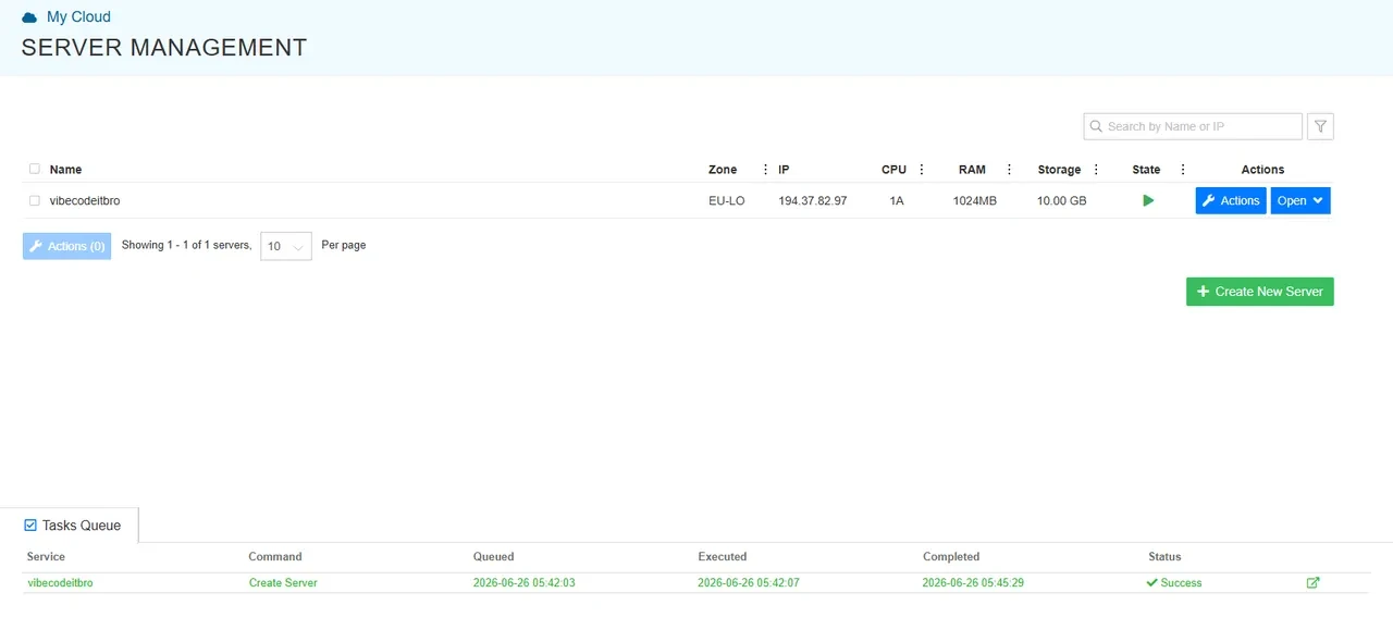 Server created, shown in the server management list